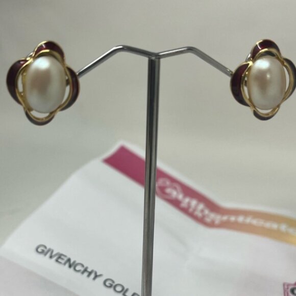 EUC - Authentic Vintage Givenchy Faux Pearl Stud Earrings - Picture 14 of 14